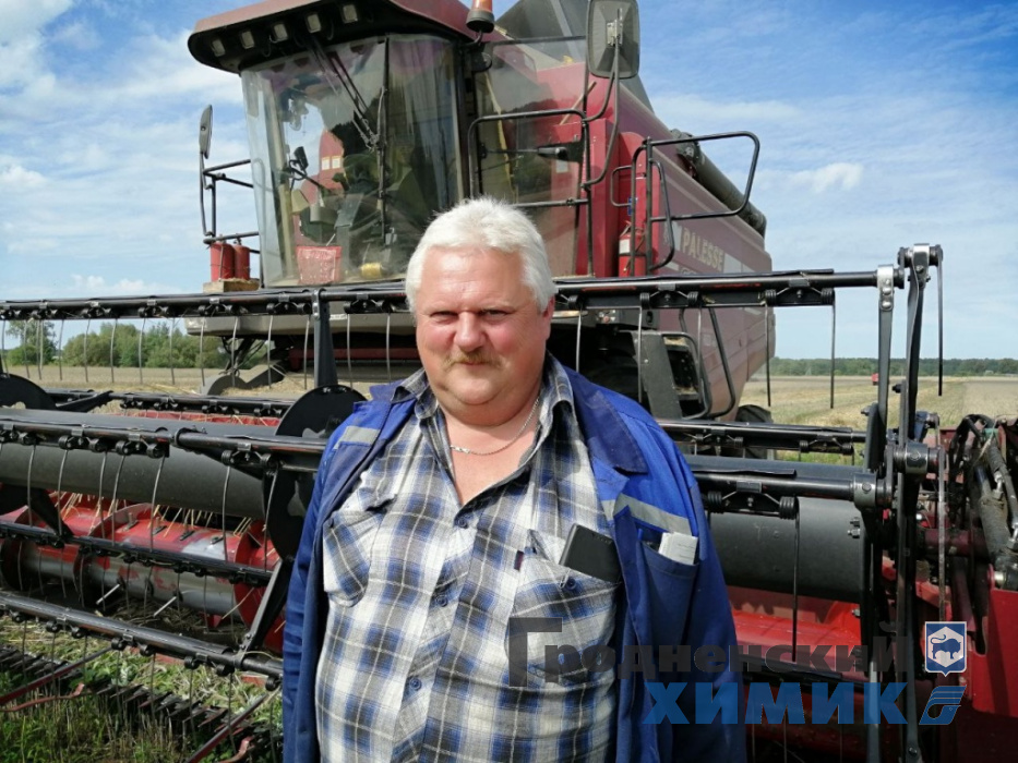 Механизатор отделения «Эйгерды» Бронислав Чичин